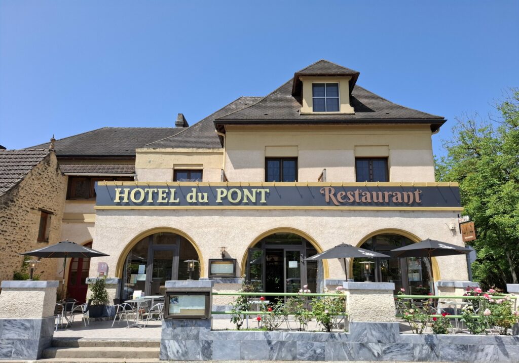 hotel restaurant dordogne river sarlat grolejac