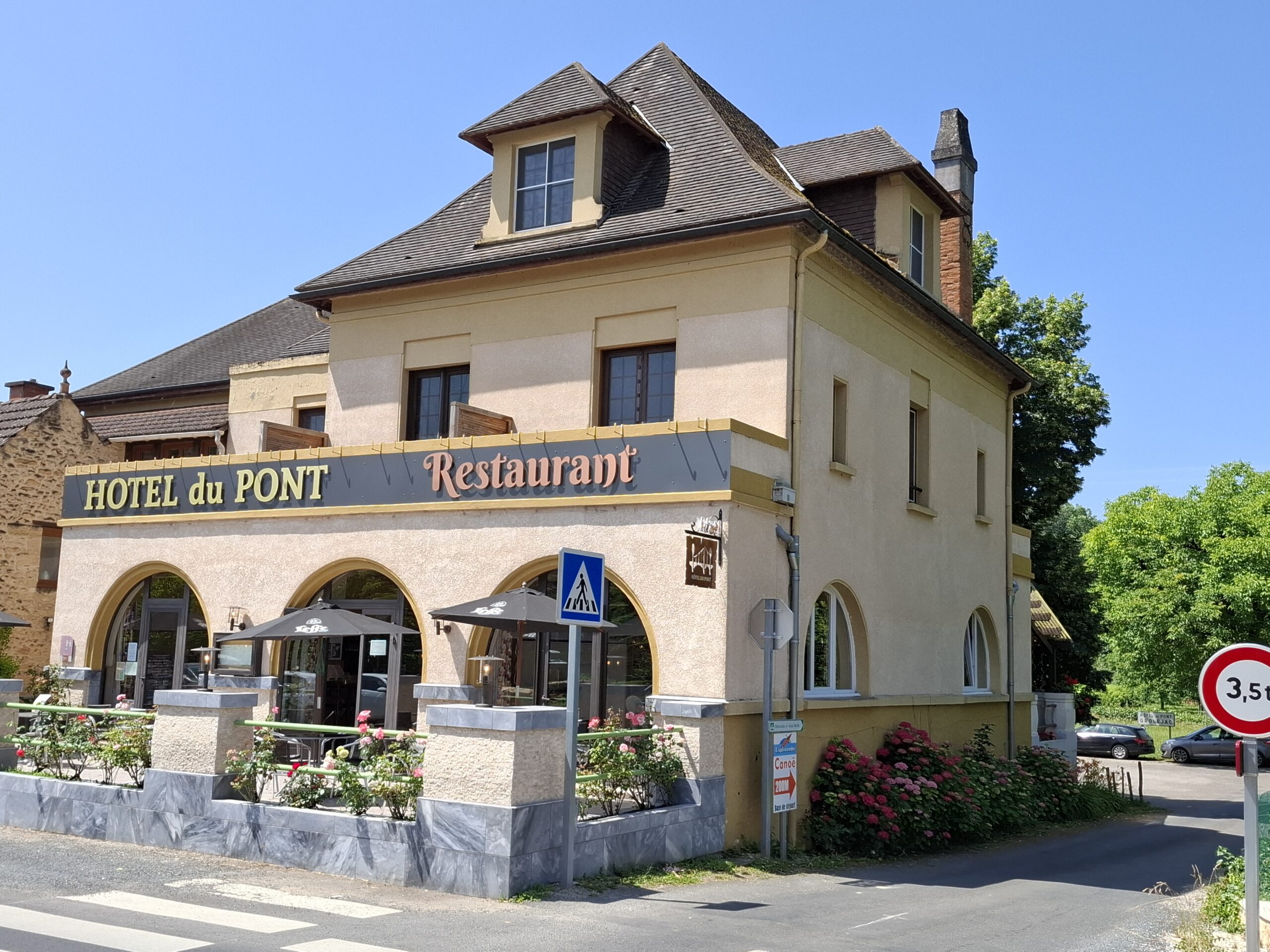hotel restaurant grolejac vélo canoë kayak dordogne river sarlat