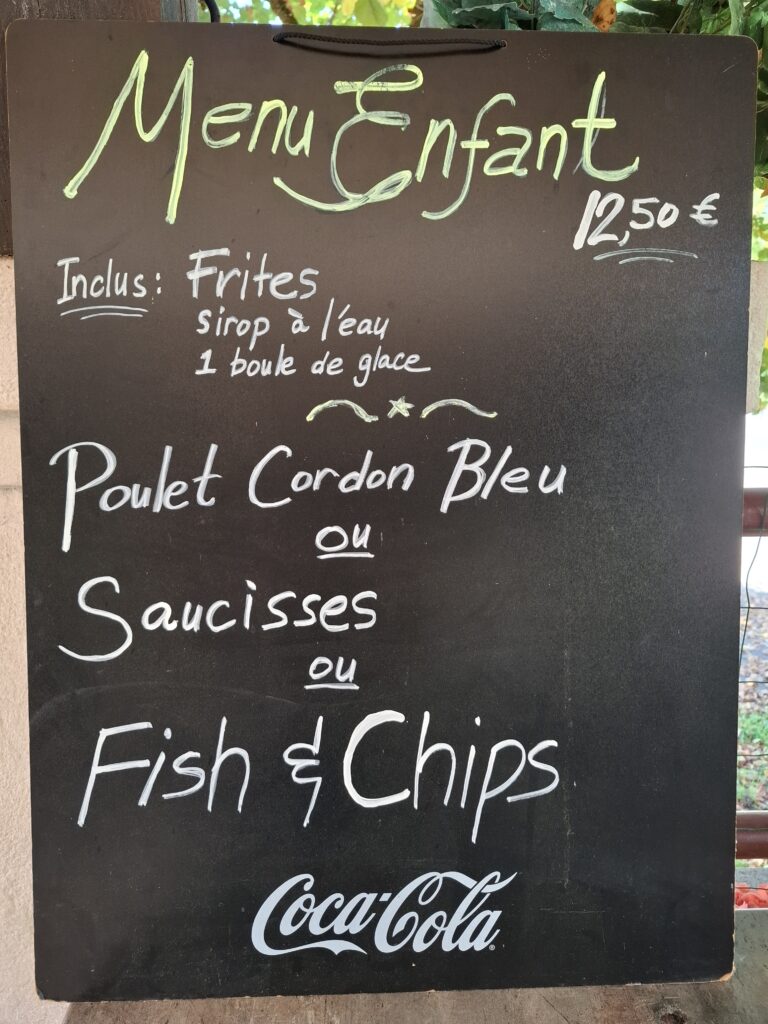 Menu Enfant saucisse fish chips restaurant poulet cordon bleu famille